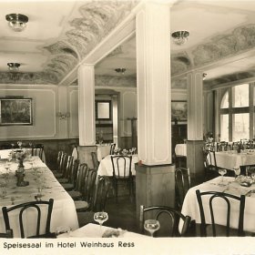 Historische Innenansicht Restaurant Landhotel Das Kronenschlösschen