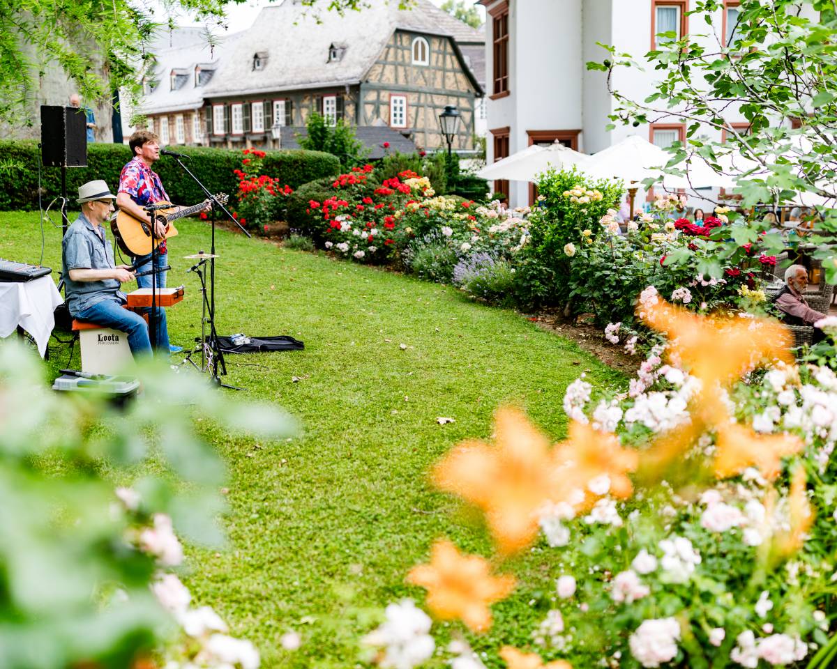 Kronenschlösschen & Friends - Küchen- und Gartenparty