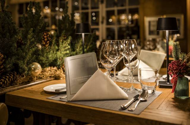 NIKOLAUS DINNER